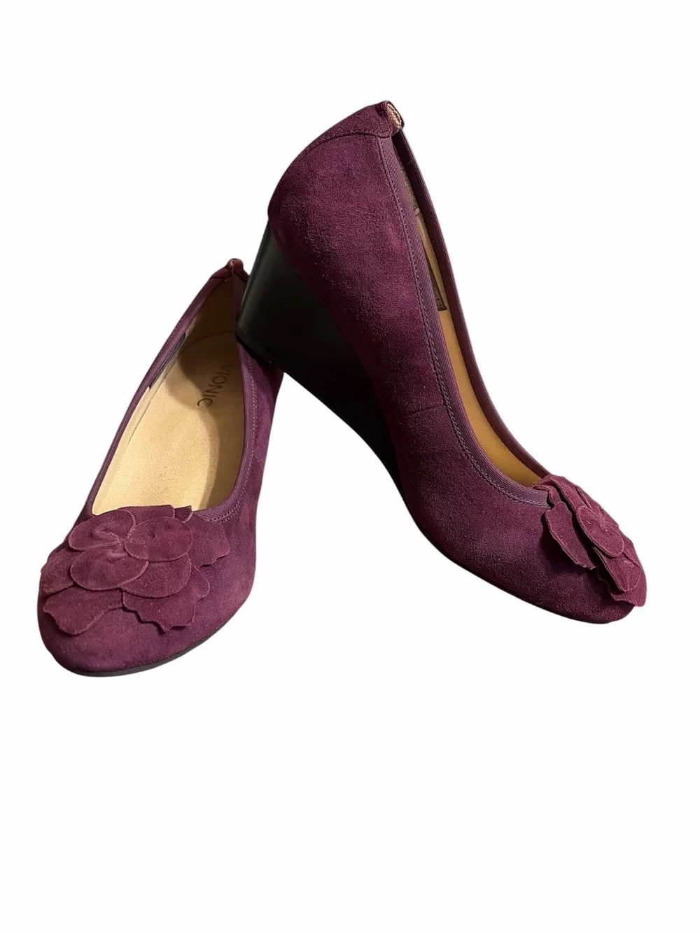 Vionic Plum Suede Wedge Heels Size 9